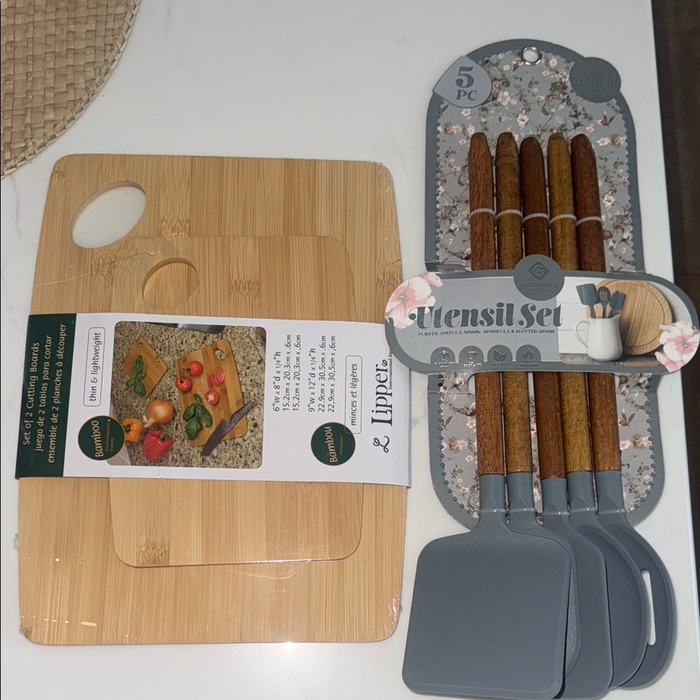 Lipper International Bamboo Cutting Board